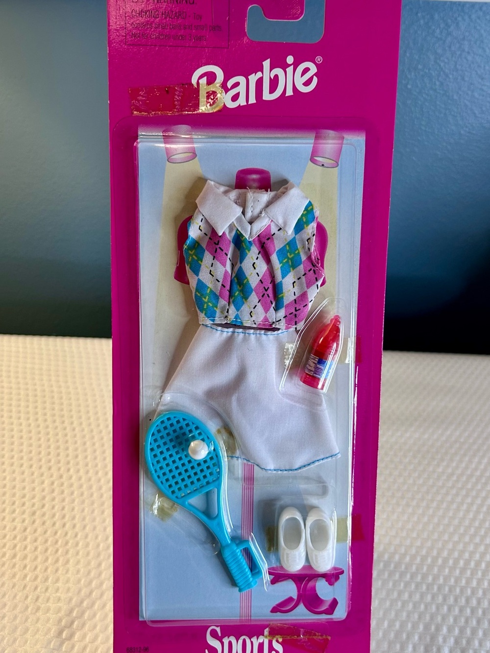 Vintage 1997 Barbie Sports Fashions #68312-96 New Sealed